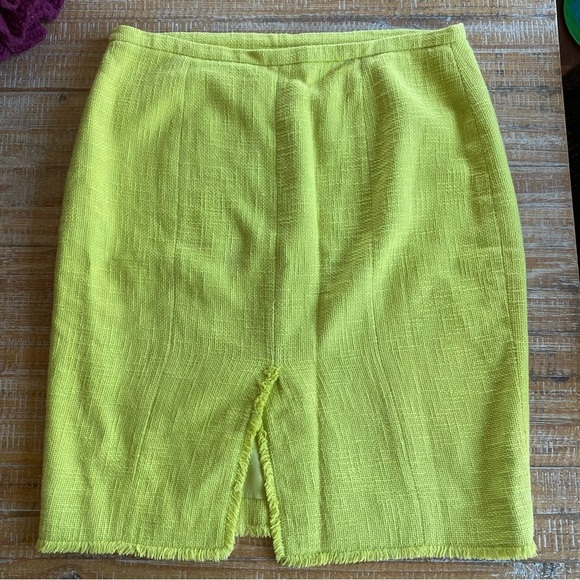 MOSCHINO Cheap & Chic Lime Green Raw Hem Pencil Skirt Sz 12 - Picture 2 of 6